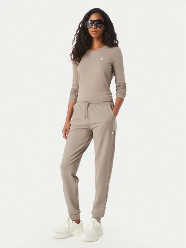 EA7 Emporio Armani EA7 Emporio Armani Majica 7W000456 AF10373 U6100 Tamno bež Slim Fit