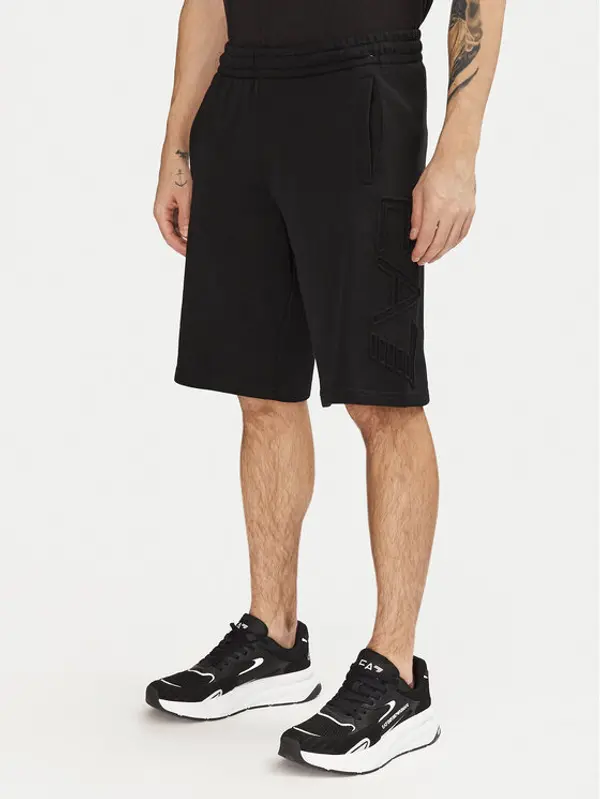 EA7 Emporio Armani EA7 Emporio Armani Sportske kratke hlače 7M000153 AF10432 UC001 Crna Regular Fit