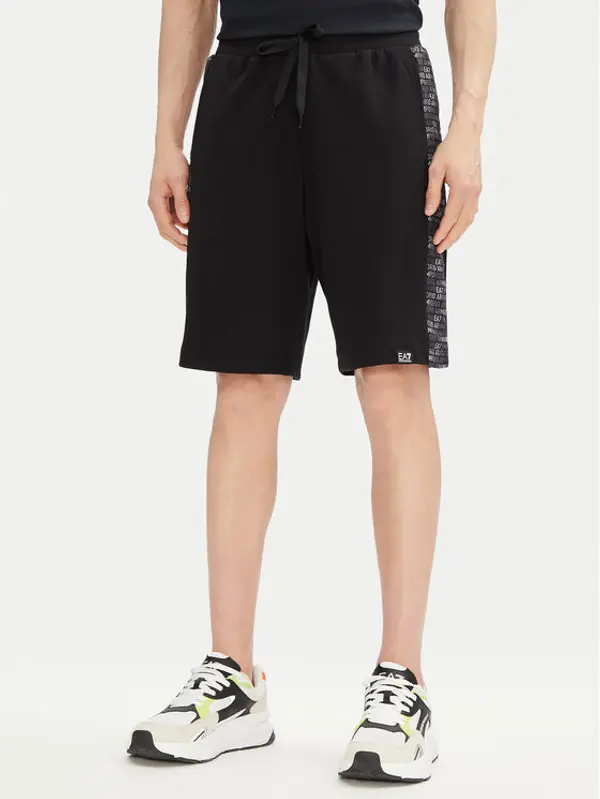 EA7 Emporio Armani EA7 Emporio Armani Sportske kratke hlače 7M000217 AF12660 UC001 Crna Regular Fit