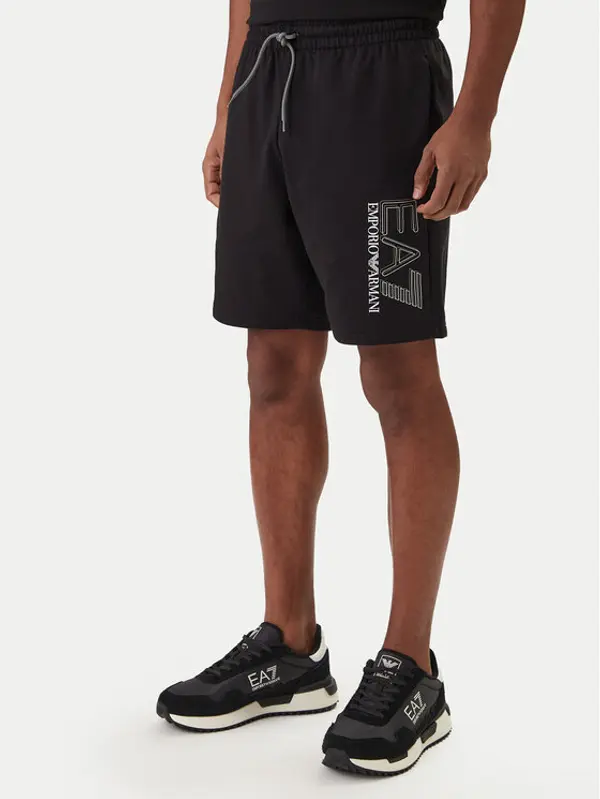 EA7 Emporio Armani EA7 Emporio Armani Sportske kratke hlače 7M001315 AF13512 Crna Regular Fit