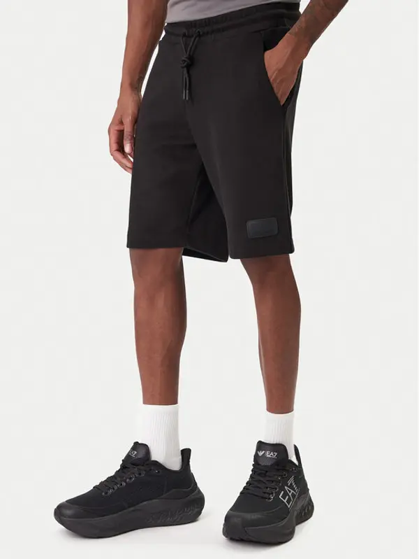 EA7 Emporio Armani EA7 Emporio Armani Sportske kratke hlače 7M001365 AF22262 UC001 Crna Regular Fit