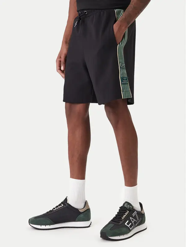 EA7 Emporio Armani EA7 Emporio Armani Sportske kratke hlače 7M001501 AF12660 UC001 Crna Regular Fit