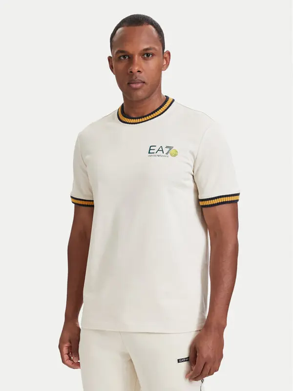 EA7 Emporio Armani EA7 Emporio Armani T-shirt 7M002131 AF12957 U1079 Svijetlo bež Regular Fit