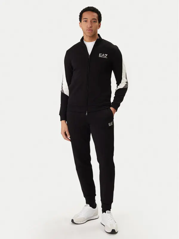 EA7 Emporio Armani EA7 Emporio Armani Trenerka 7M001610 AF12451 UC001 Crna Regular Fit
