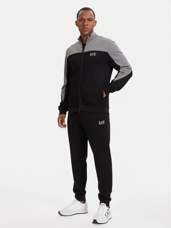 EA7 Emporio Armani EA7 Emporio Armani Trenerka 7M002405 AF10377 UC001 Crna Regular Fit
