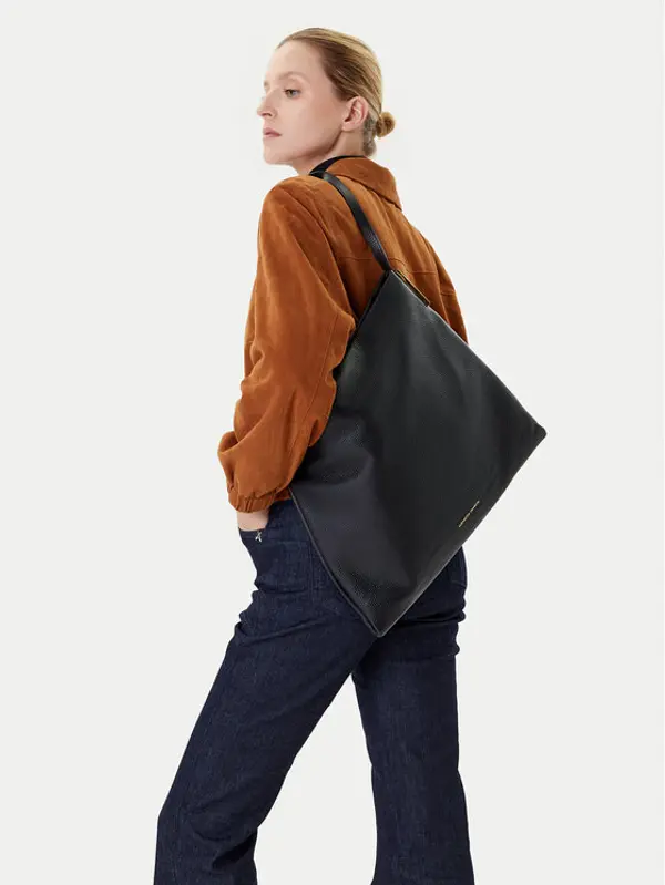 Elisabetta Franchi Elisabetta Franchi Torbica BS-47N-56E2-V650 Crna