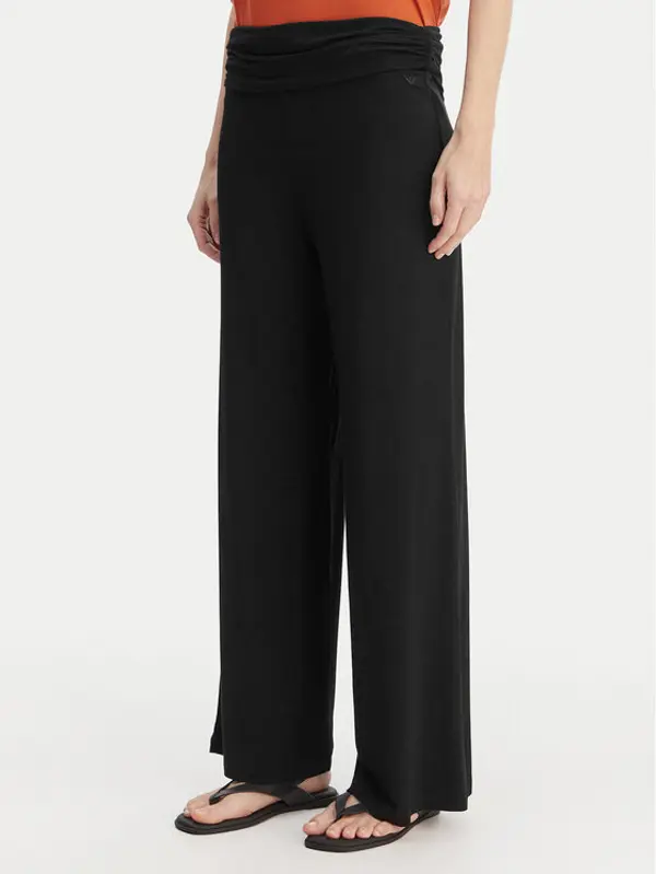 Emporio Armani Emporio Armani Hlače EW004075 AF20240 UC001 Crna Regular Fit