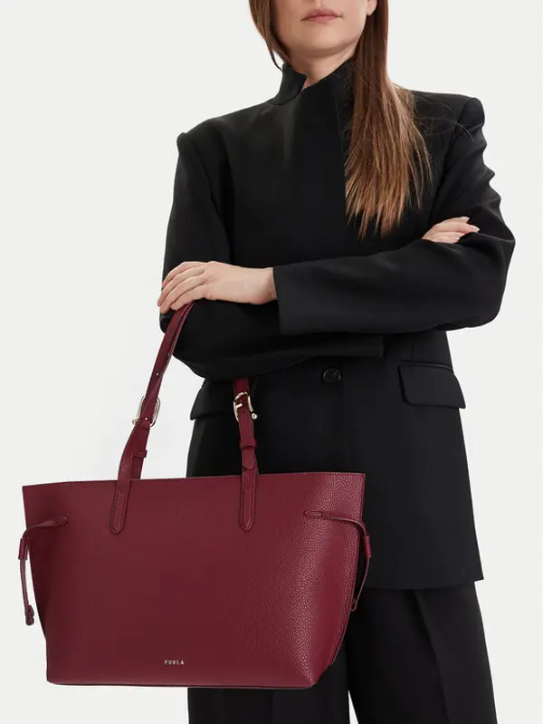 Furla Furla Torbica Ava M WB02069 BX4329 CN 4617S Crvena