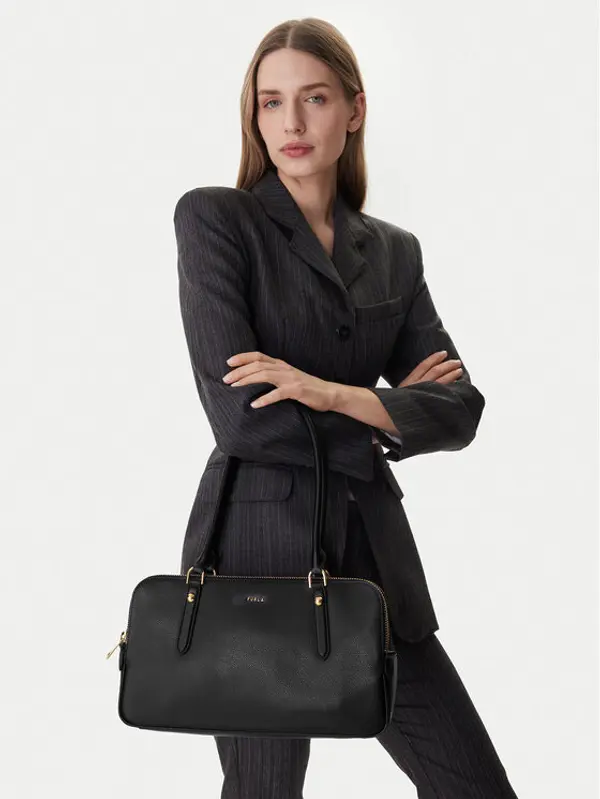 Furla Furla Torbica Giulia M WB01871 BX0460 CN O6000 Crna