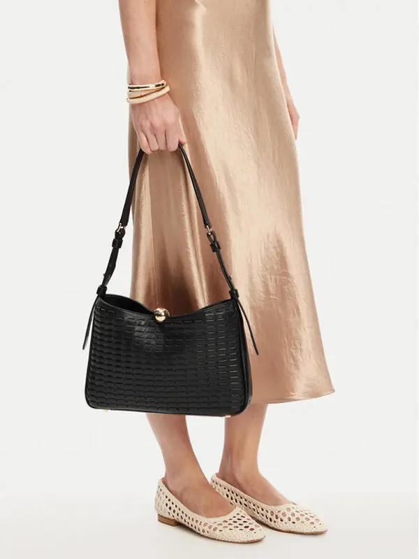 Furla Furla Torbica Sfera Soft M WB01403 BX3977 CN O6000 Crna