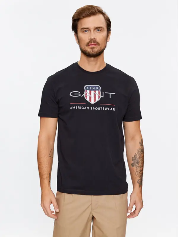 Gant Gant T-shirt Reg Archive Shield Ss 2003199 Crna Regular Fit