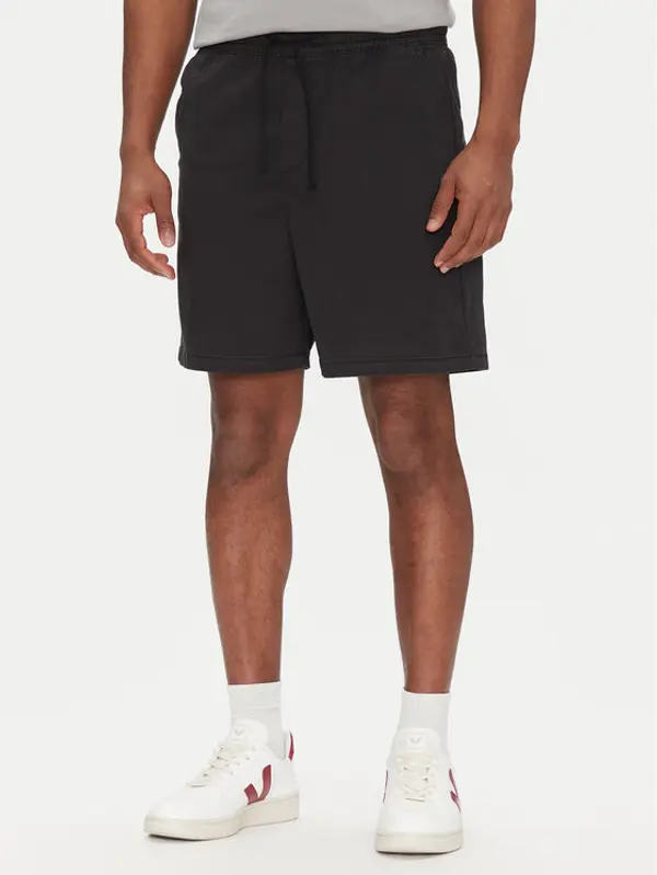 Gap Gap Kratke hlače 723683-02 Crna Regular Fit