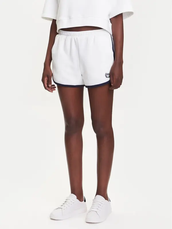Gap Gap Sportske kratke hlače 778453-02 Bijela Regular Fit