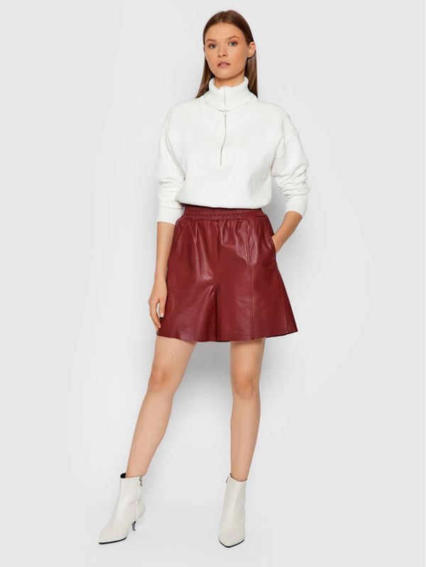 Gestuz Gestuz Kožne kratke hlače Liljagz 10905351 Tamnocrvena Relaxed Fit