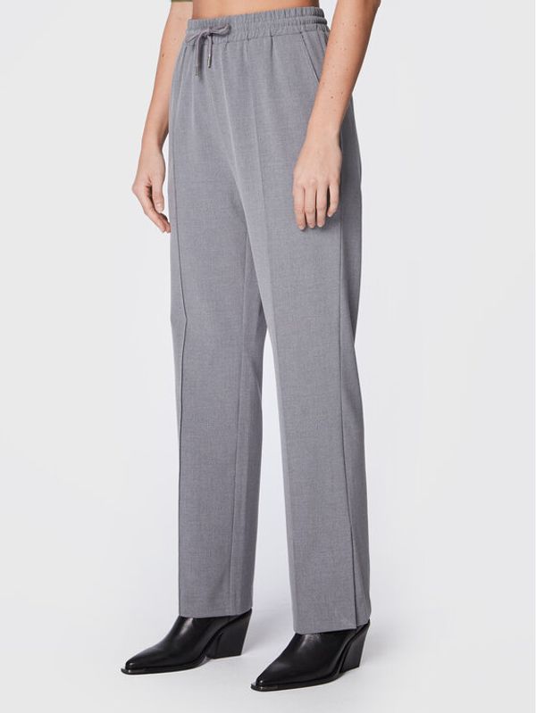 Gina Tricot Gina Tricot Hlače Rumi Suit 17751 Siva Regular Fit