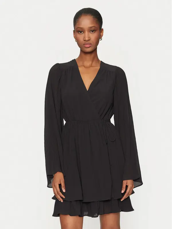 Gina Tricot Gina Tricot Koktel haljina 23649 Crna Regular Fit