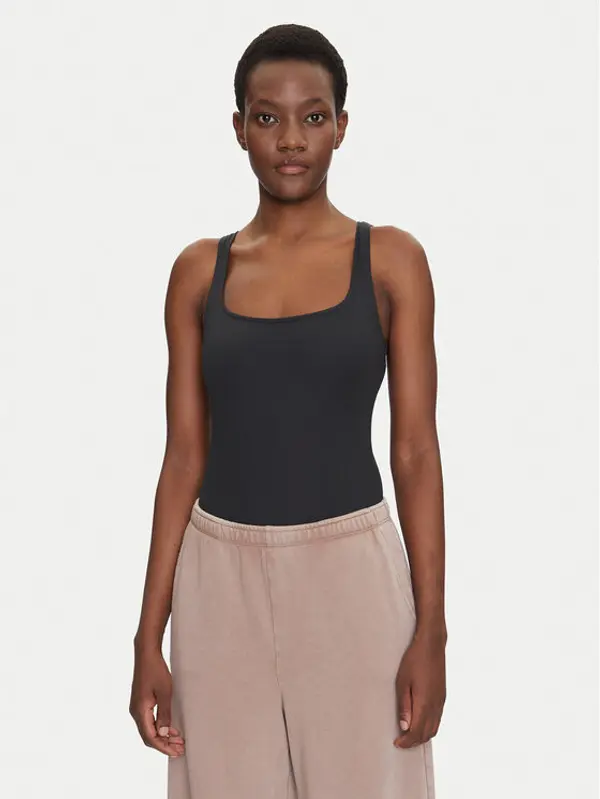 Girlfriend Collective Girlfriend Collective Bodi Penny 5013 Crna Slim Fit