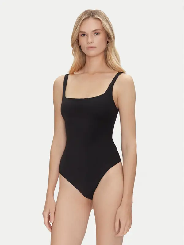 Guess Guess Bodi O4BM16 KCDE0 Crna Slim Fit