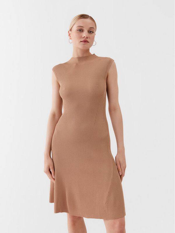 Guess Guess Džemper haljina W3YK20 Z2U00 Bež Slim Fit