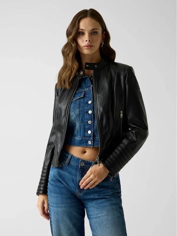 Guess Guess Jakna od imitacije kože W6YL25 W2914 Crna Regular Fit
