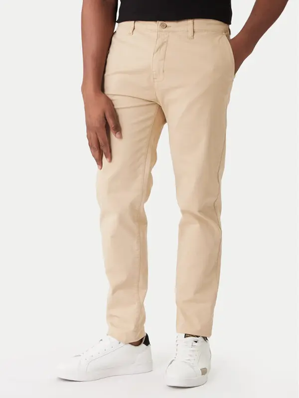 Guess Jeans Guess Jeans Chino M4YB33 WGB5A Bež Regular Fit