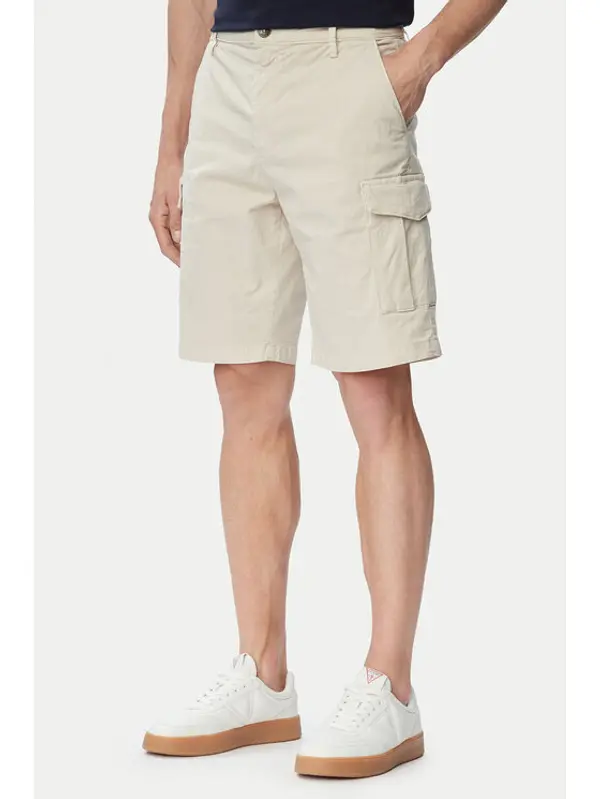 Guess Guess Kratke hlače M6GDVA W1703 Krem Regular Fit