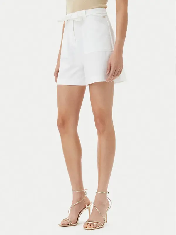 Guess Guess Kratke hlače W5GD0I WH9Y2 Bijela Loose Fit