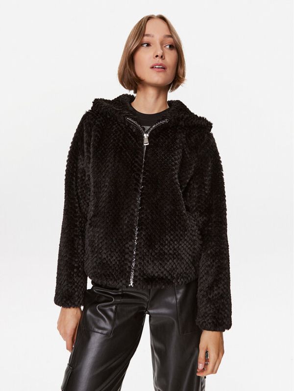 Guess Guess Krzno W3BL50 WFSD0 Crna Regular Fit