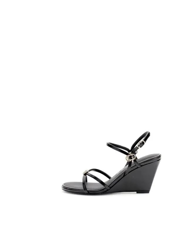 Guess Guess Sandale 182988 Crna