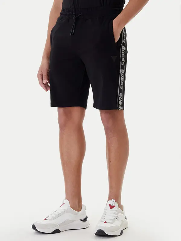 Guess Guess Sportske kratke hlače Z2YD02 K6ZS1 Crna Regular Fit