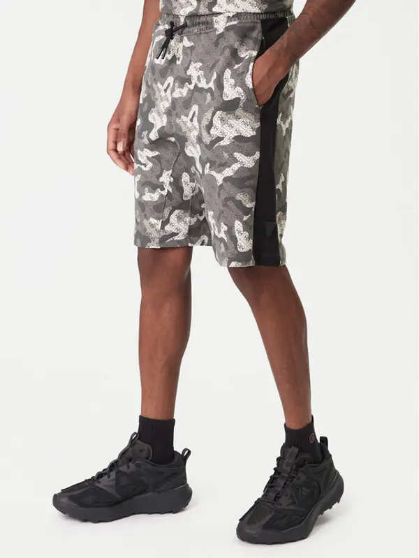 Guess Guess Sportske kratke hlače Z6RD00 K9YI1 Siva Regular Fit