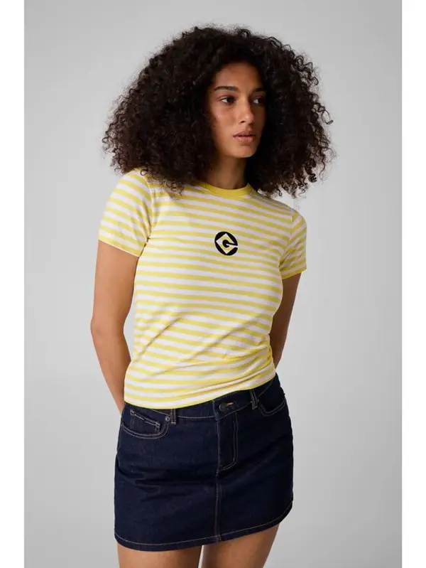 Guess Guess T-shirt 183594 Žuta Classic Fit