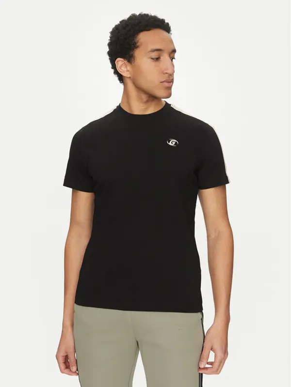Guess Guess T-shirt Z5GI13 I3Z14 Crna Regular Fit