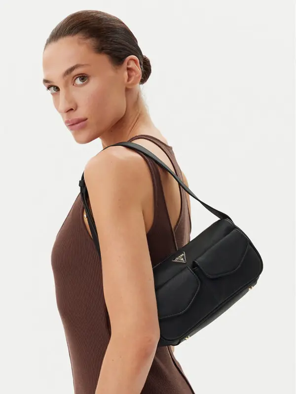 Guess Guess Torbica HWBG96 46170 Crna