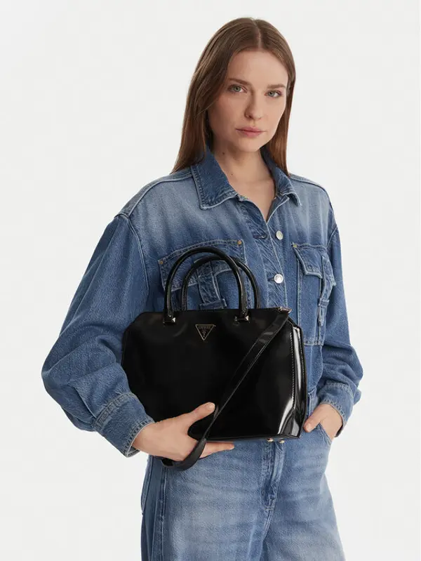 Guess Guess Torbica HWNG94 96060 Crna