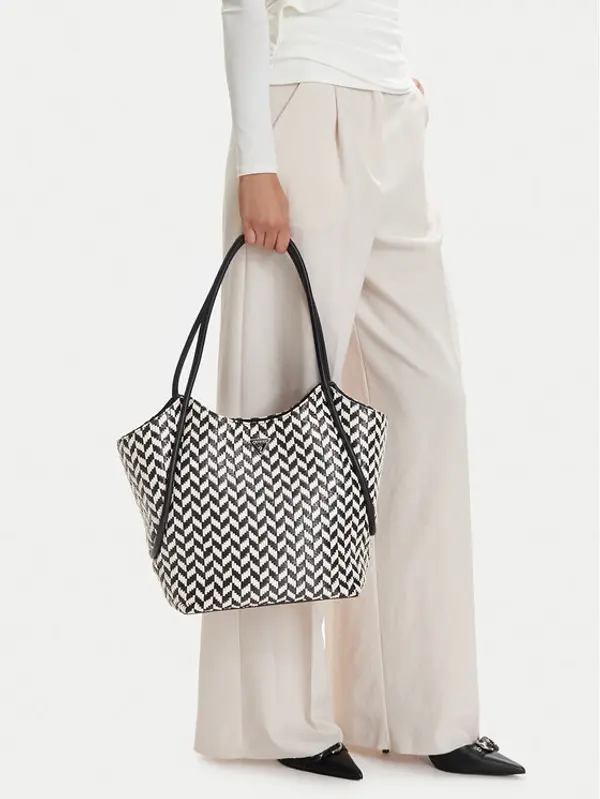 Guess Guess Torbica Tessi HWWG76 91230 Crna