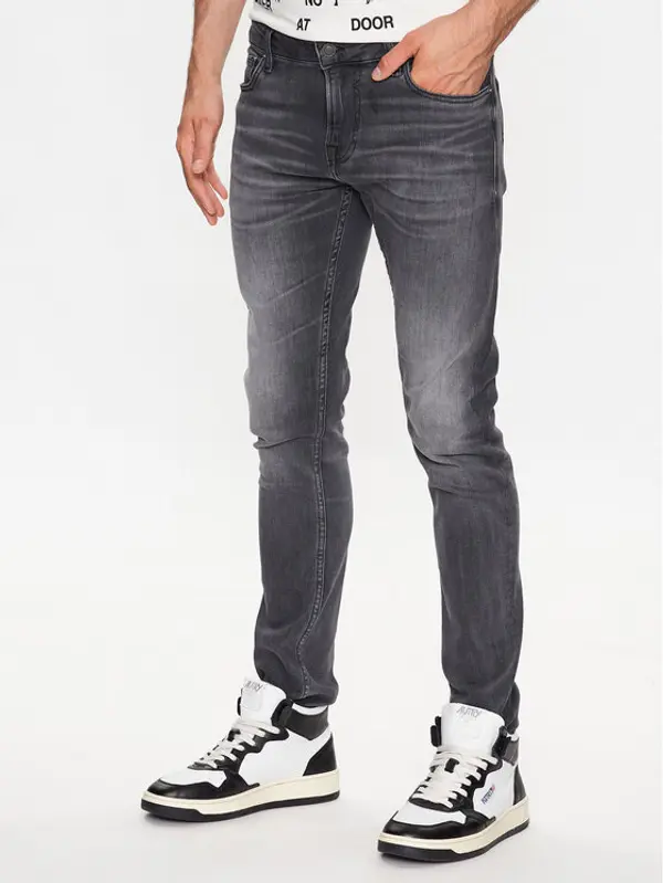 Guess Guess Traperice Miami M2YAN1 D4Q52 Siva Skinny Fit
