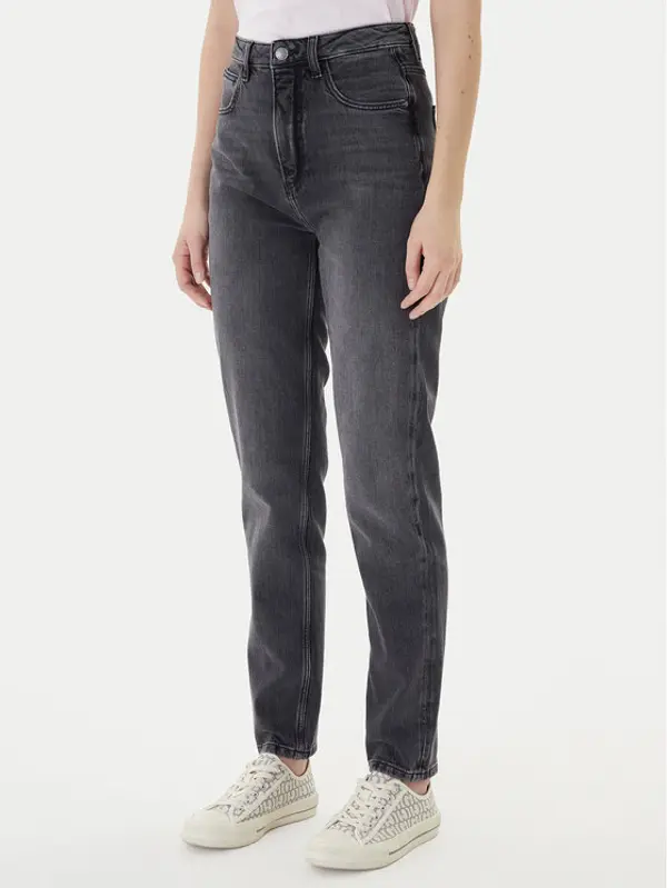 Guess Guess Traperice W2YA21 D4QD2 Siva Mom Fit