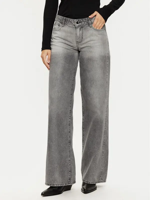 Guess Guess Traperice W5RA96 D5M31 Siva Regular Fit