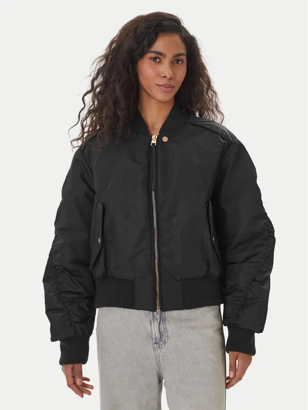 HUGO HUGO Bomber Ferida-2 50550687 Crna Relaxed Fit