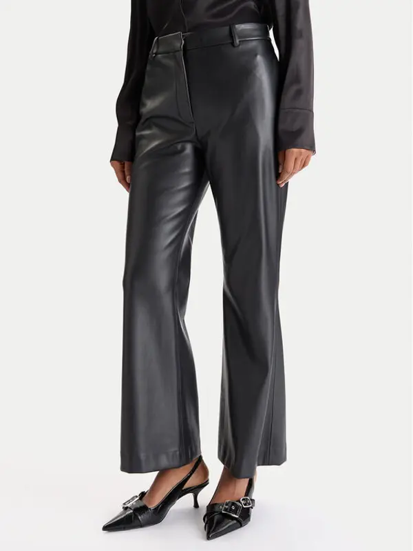 HUGO HUGO Hlače od imitacije kože Hamunelle-1 50546824 Crna Flare Fit