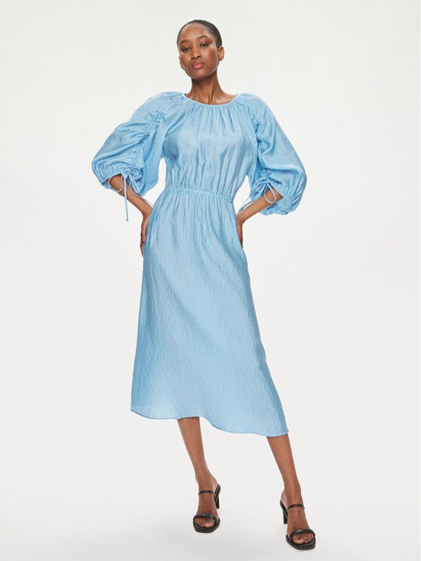 Karen by Simonsen Karen by Simonsen Ljetna haljina Noma 10104828 Svijetloplava Relaxed Fit