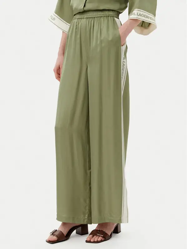 Karl Lagerfeld KARL LAGERFELD Hlače A2W10118 Zelena Relaxed Fit