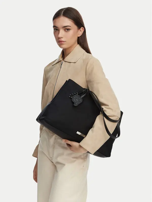 Karl Lagerfeld KARL LAGERFELD Torbica B2W30064 Crna