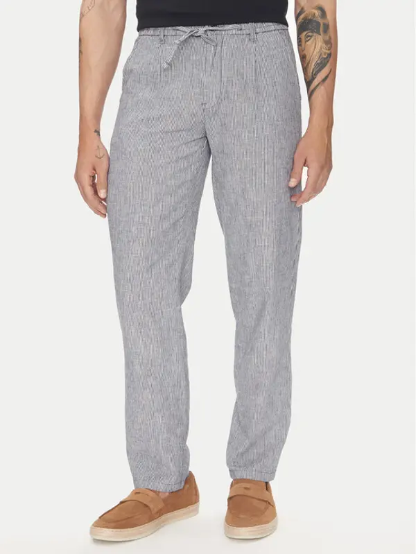 lindbergh Lindbergh Hlače 30-003030 Plava Relaxed Fit