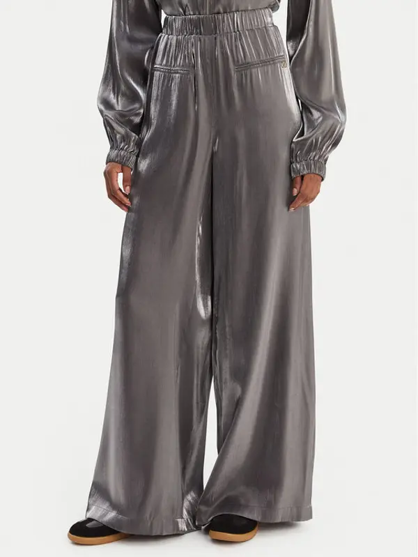 Liu Jo Sport Liu Jo Sport Hlače TA6005 T322A Siva Relaxed Fit