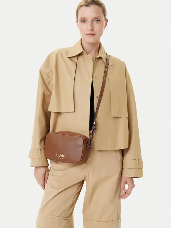 Liu Jo Liu Jo Torbica Ecs S Camera Case AF5137 E0058 Smeđa