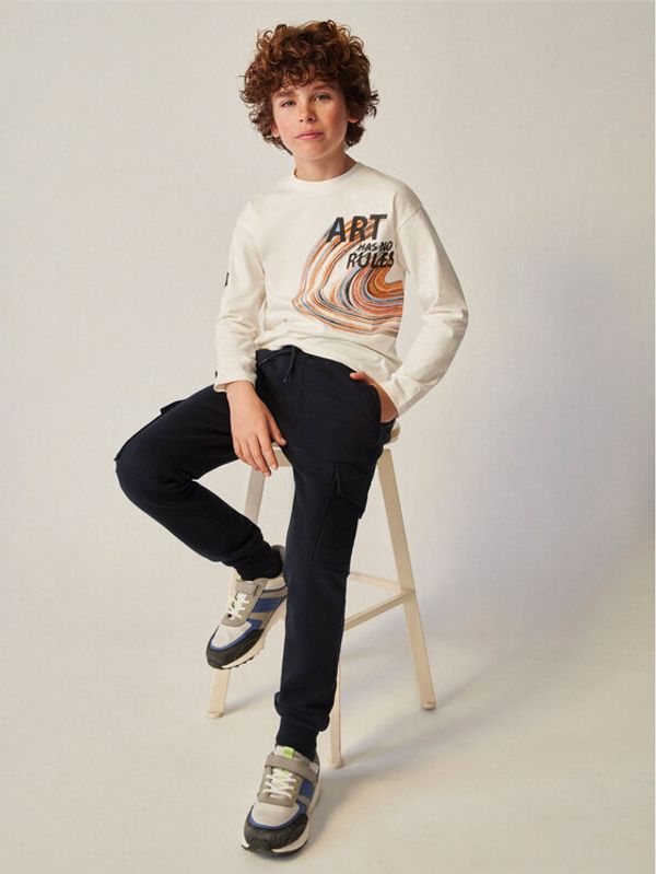 Mayoral Mayoral Donji dio trenerke 7.520 Crna Regular Fit