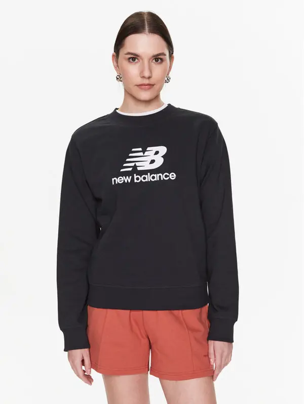 New Balance New Balance Majica dugih rukava Essentials Stacked Logo WT31532 Crna Relaxed Fit