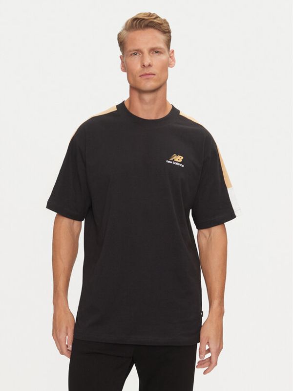 New Balance New Balance T-shirt Classics MT43526BK Crna Relaxed Fit